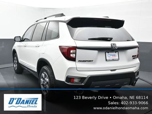 Used 2023 Honda Passport TrailSport image 4