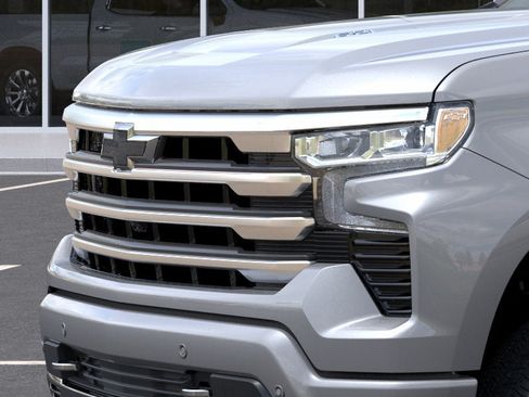 New 2026 Chevrolet Silverado 1500 High Country AWD/4WD image 13