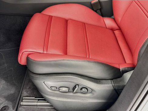 New 2026 Porsche Cayenne AWD/4WD image 13