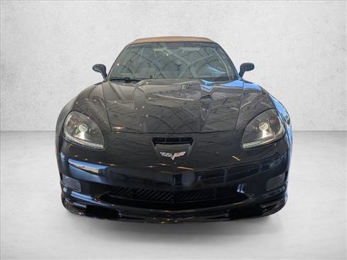 Used 2013 Chevrolet Corvette 427 w/ 1SC Preferred Equipment Group image 2