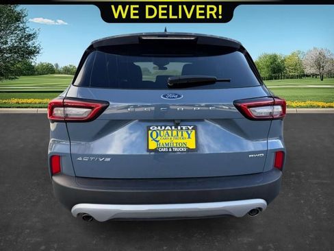 Used 2025 Ford Escape Active AWD/4WD image 4