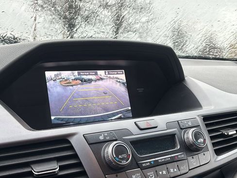 Used 2011 Honda Odyssey Touring image 23