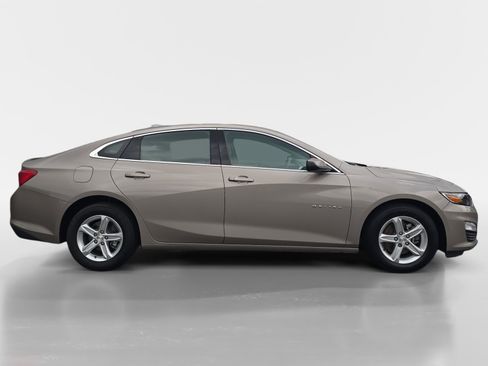 Used 2024 Chevrolet Malibu LT FWD image 7