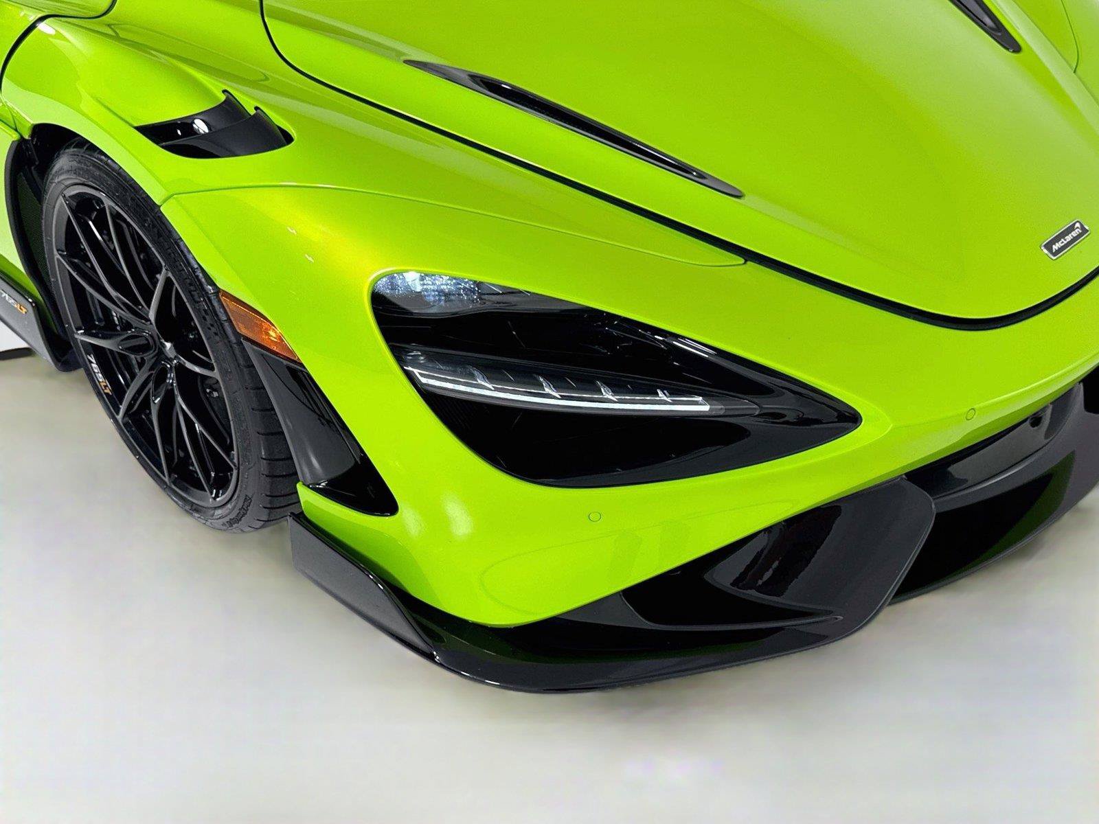 Used 2021 McLaren 765LT RWD image 29