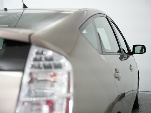 Used 2007 Toyota Prius Touring image 57