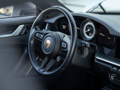 Used 2021 Porsche 911 Turbo S image 17