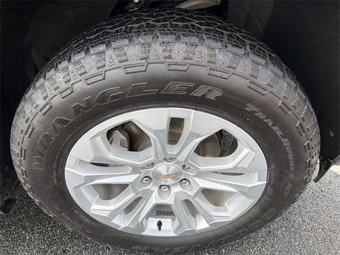 Used 2023 Chevrolet Silverado 1500 LTZ w/ LTZ Premium Package image 12