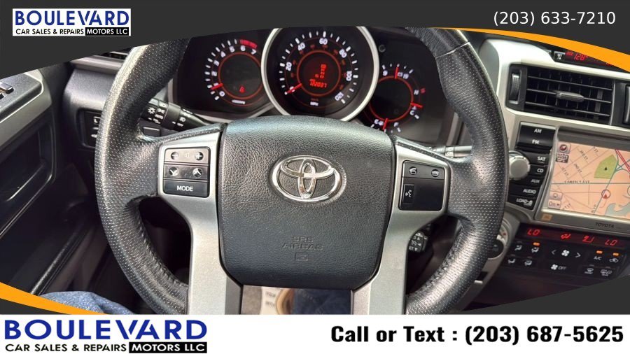 Used 2012 Toyota 4Runner Limited AWD/4WD image 23
