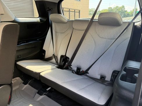 Used 2020 Hyundai Palisade SE AWD/4WD image 32