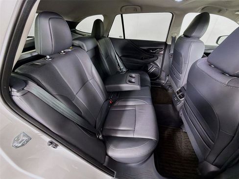 Certified 2025 Subaru Outback Limited image 26