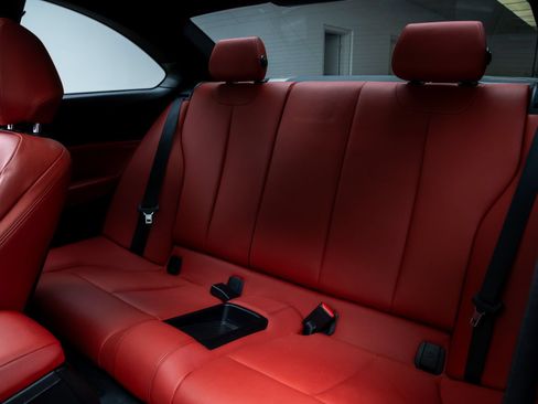 Used 2014 BMW M235i Coupe RWD image 22