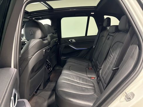 Used 2019 BMW X5 xDrive40i w/ Premium Package 2 AWD/4WD image 34