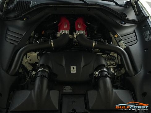 Used 2017 Ferrari California T RWD image 44