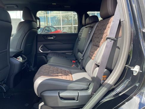 New 2026 Nissan Armada Platinum Reserve AWD/4WD image 16