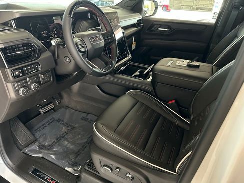 New 2026 GMC Yukon AT4 Ultimate image 11