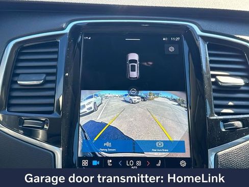 Used 2023 Volvo XC90 B6 Plus image 29