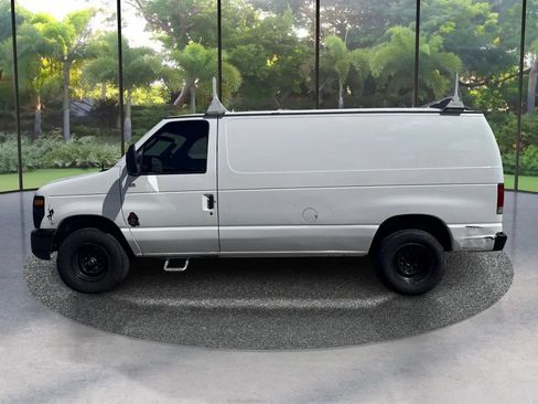 Used 2012 Ford E-250 and Econoline 250 w/ PWR Group RWD image 8