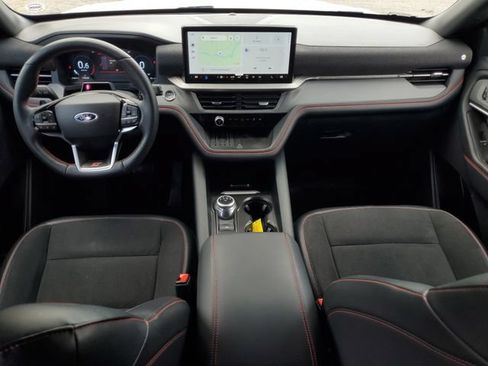Certified 2025 Ford Explorer ST AWD/4WD image 35
