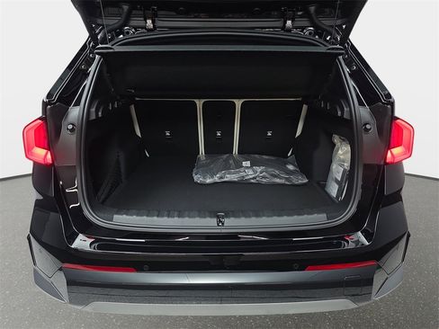 New 2026 BMW X1 xDrive28i w/ Convenience Package image 12