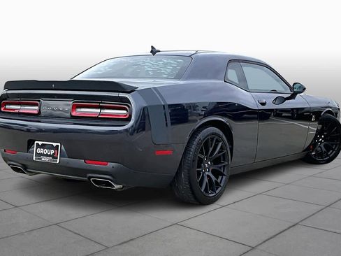 Used 2018 Dodge Challenger R/T Scat Pack image 11