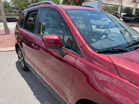 Used 2018 Subaru Forester 2.5i Premium w/ Popular Package #3A AWD/4WD image 14
