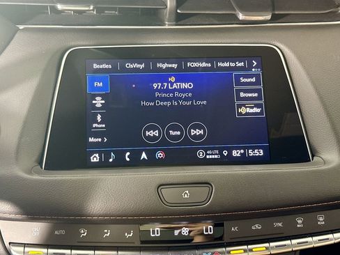 Used 2023 Cadillac XT4 Sport AWD/4WD image 15