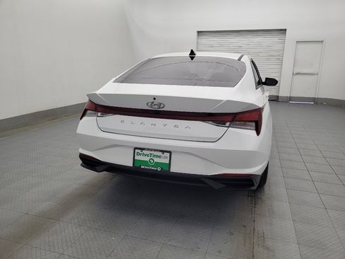 Used 2021 Hyundai Elantra SEL FWD image 7