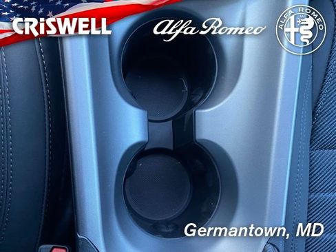 Used 2024 Alfa Romeo Tonale Ti image 33