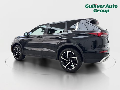 Used 2022 Mitsubishi Outlander SEL Black Edition AWD/4WD image 4