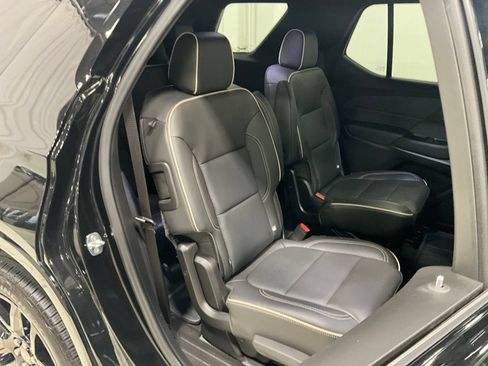 Used 2023 Chevrolet Traverse Premier w/ Redline Edition AWD/4WD image 24