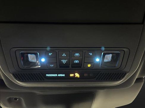 Used 2023 Ford Explorer ST-Line image 26