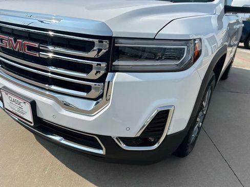 Used 2022 GMC Acadia SLT w/ Trailering Package FWD image 4