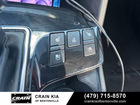Certified 2025 Kia Sportage SX image 31