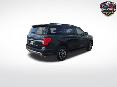 Used 2024 Ford Expedition XLT AWD/4WD image 5