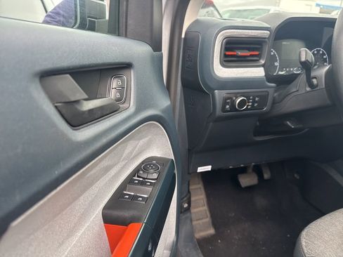 Used 2024 Ford Maverick XLT image 8