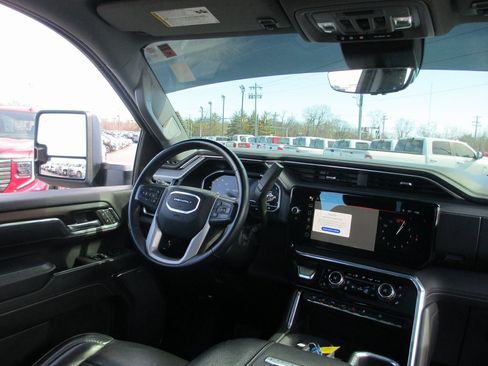 Certified 2024 GMC Sierra 2500 Denali w/ Denali Reserve Package image 24