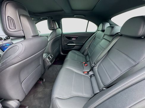 Used 2025 Mercedes-Benz C 300 Sedan image 16