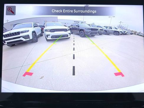 New 2025 Jeep Grand Cherokee Limited w/ Black Appearance Package image 34