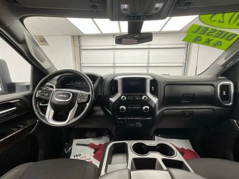 Used 2023 GMC Sierra 3500 SLE image 4