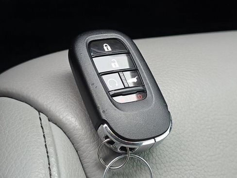 Used 2023 Honda Pilot EX-L image 28