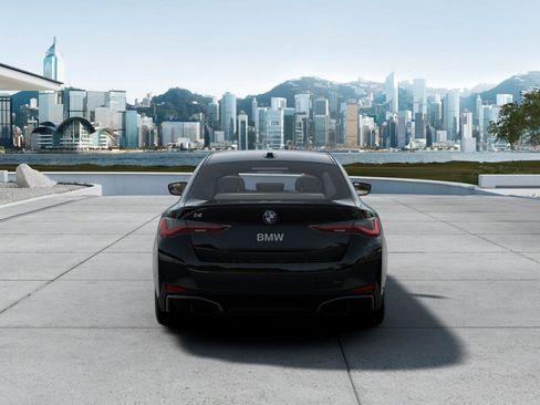 New 2026 BMW i4 xDrive40i AWD/4WD image 5