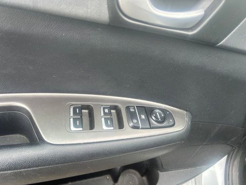 Used 2019 Kia Optima LX FWD image 6