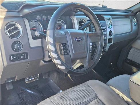 Used 2010 Ford F150 XLT image 9