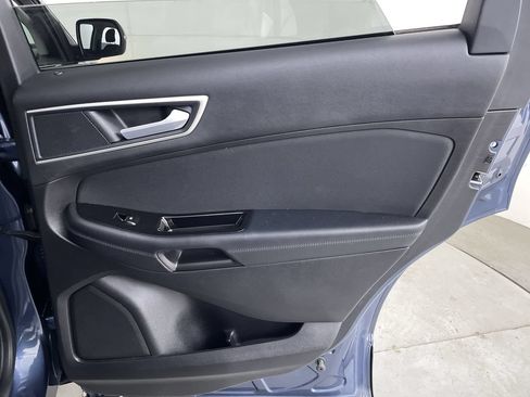 Used 2018 Ford Edge SEL w/ Class II Trailer Tow Package AWD/4WD image 22
