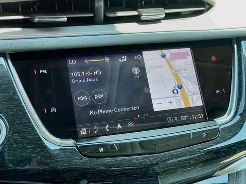 Used 2023 Cadillac XT6 Premium Luxury AWD/4WD image 15