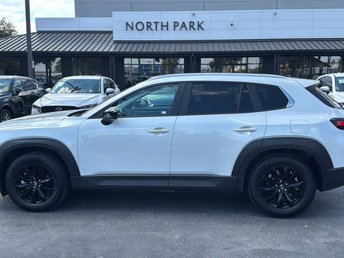 Certified 2023 MAZDA CX-50 2.5 S w/ Preferred Plus Pkg image 5