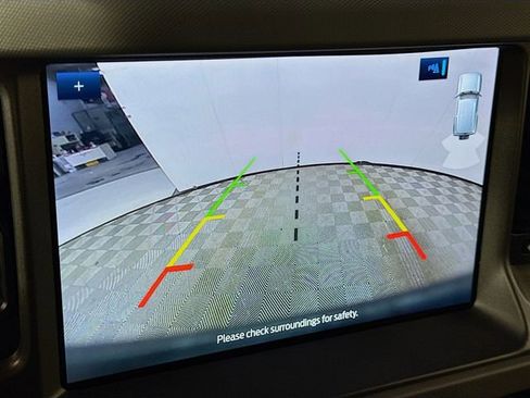 Used 2024 Ford Bronco Big Bend image 14