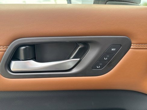 New 2026 Nissan Pathfinder Platinum AWD/4WD image 15