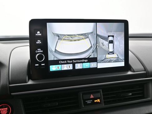 Used 2023 Honda Pilot Elite image 25