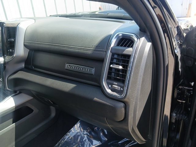 Used 2025 RAM 2500 Laramie w/ Night Edition AWD/4WD image 33